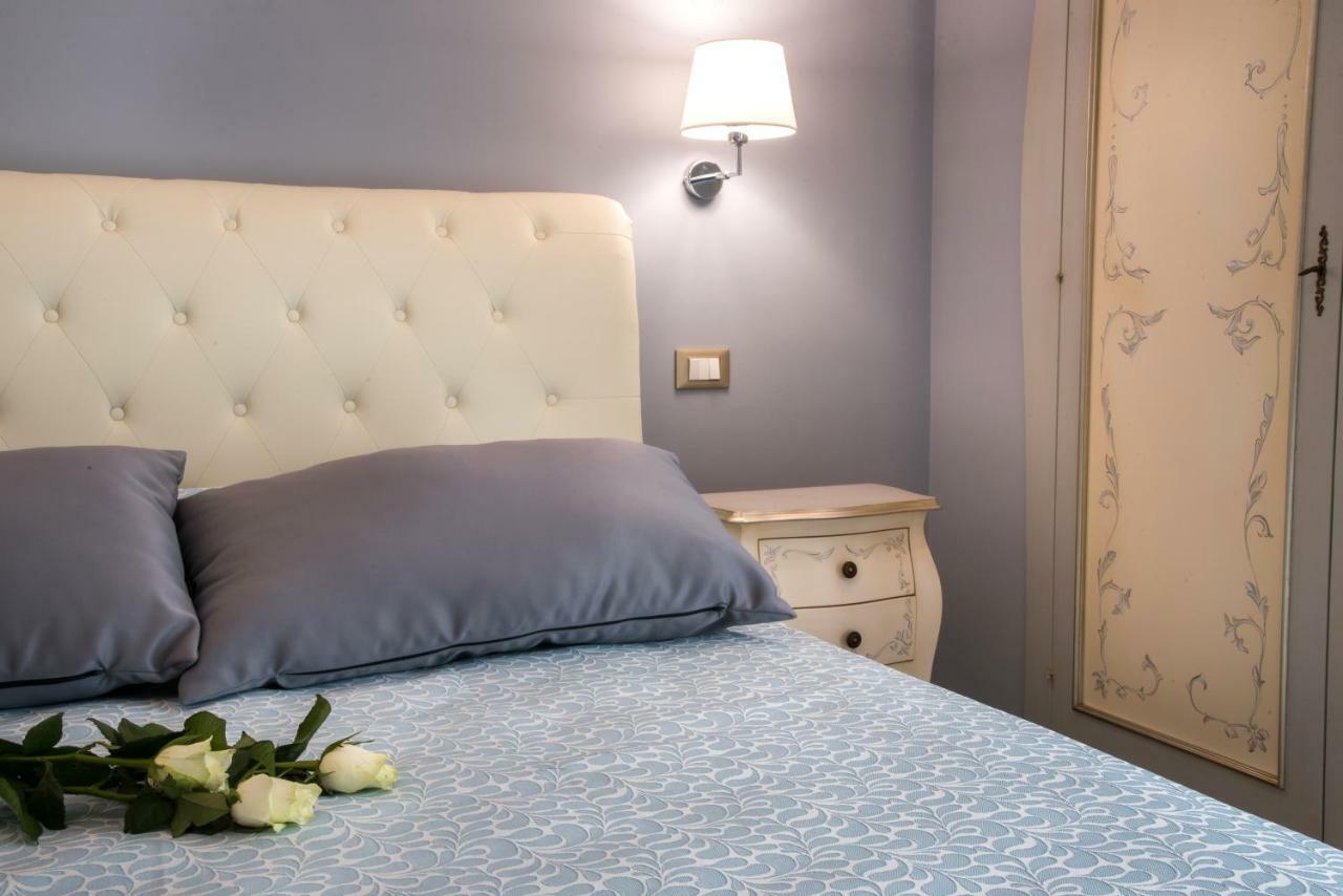 Palazzo Bove Bed & Breakfast Galatone Dış mekan fotoğraf