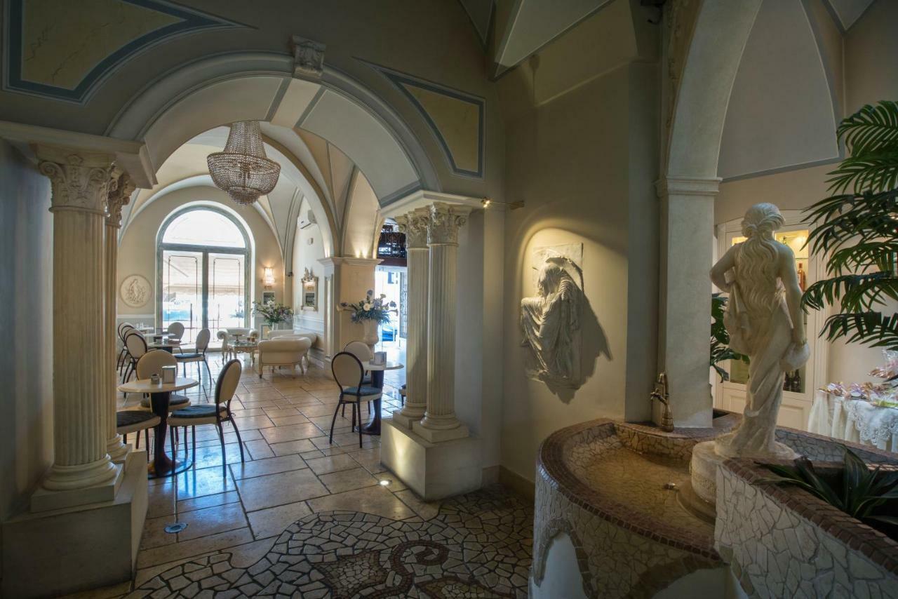 Palazzo Bove Bed & Breakfast Galatone Dış mekan fotoğraf